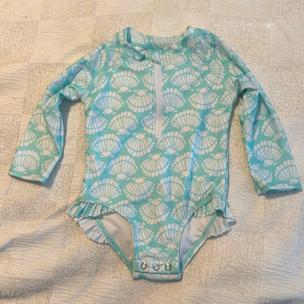 Bathing suit